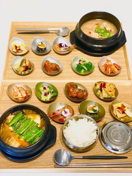 [Lunch only] Choice of main soup and 7 types of panchan lunch