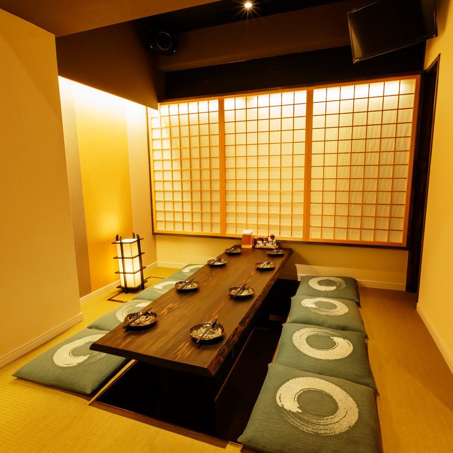A private room with an adult atmosphere with indirect lighting.