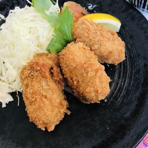 Large fried oysters from Miyagi Prefecture!