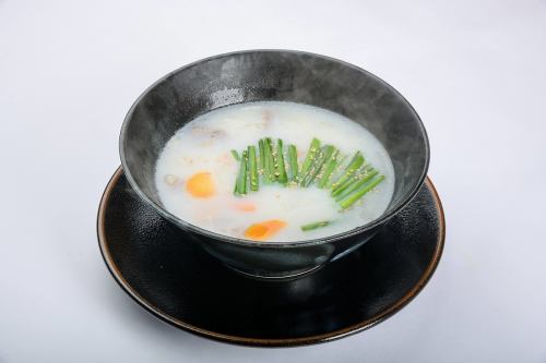 Gyuyoshi gomtang soup