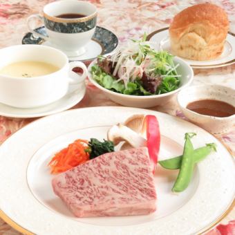 A5等級 飛騨牛ロースステーキ、ランチ、インバウンド観光や懇親会に最適 10名様以上(大型車対応)
