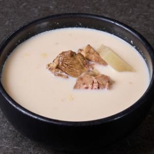 名物！コムタンスープ/野菜ラーメン 各