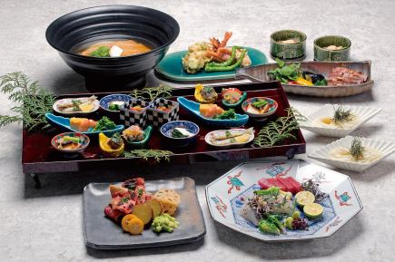 <Banquet with your choice of udon noodles> [Special Udon Kaiseki Course + 90 minutes of free-flowing drinks: 7,500 yen]