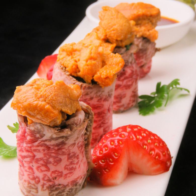 Seared wagyu beef roll with raw sea urchin