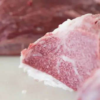 [Takeout Only] Kumamoto Prefecture Black Wagyu Beef "Waou" Sukiyaki 200g
