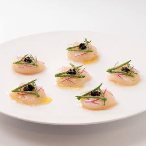 生ホタテのカルパッチョ