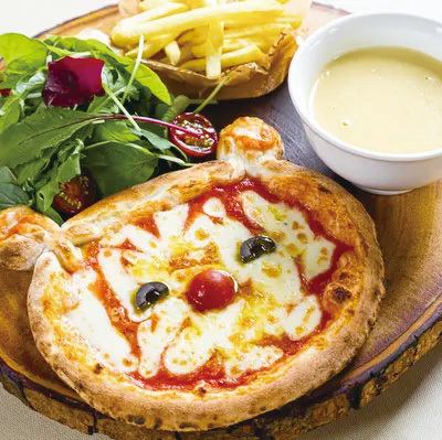 【圣诞节儿童餐盘】我们准备了特别的圣诞节儿童餐盘☆