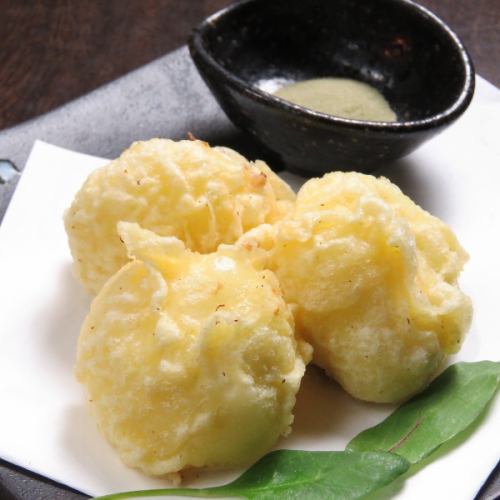 Zao cream cheese tempura with green tea salt