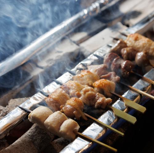 多彩な部位を楽しめる美味しい焼き鳥が自慢のお店です！