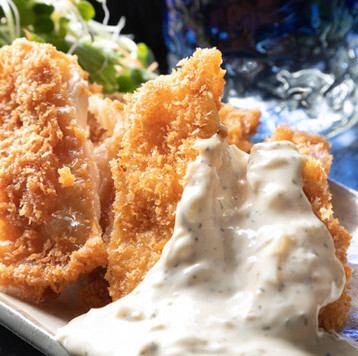 溢れる甘い肉汁と濃厚ソース♪千鶴風チキン南蛮◆760円(税込)