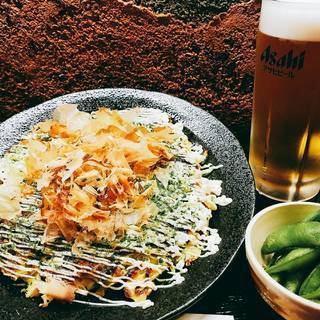 【Osaka specialty okonomiyaki】