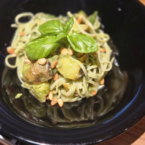自製羅勒義大利麵香蒜醬