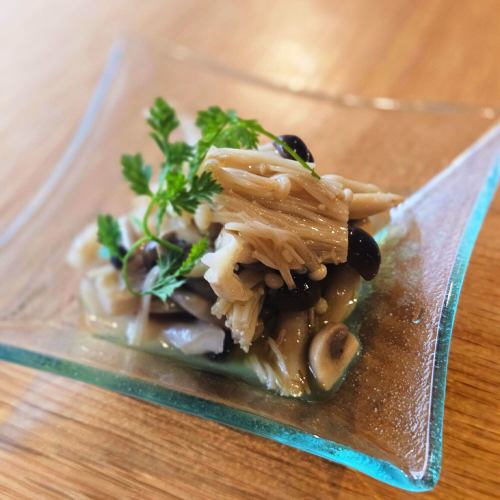 いろいろキノコのマリネ