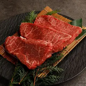 精选日本黑毛和牛瘦肉牛排