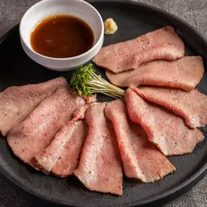 日本黑牛肉烤牛肉