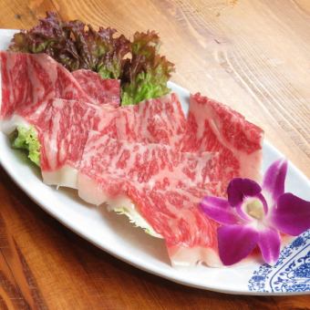 The finest A5 Nagasaki Wagyu beef sirloin (80g)