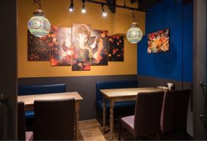 Private room 1 can accommodate up to 8-10 people.Go straight inside the store and it's the room at the very back.When it is crowded, it may become a semi-private room.