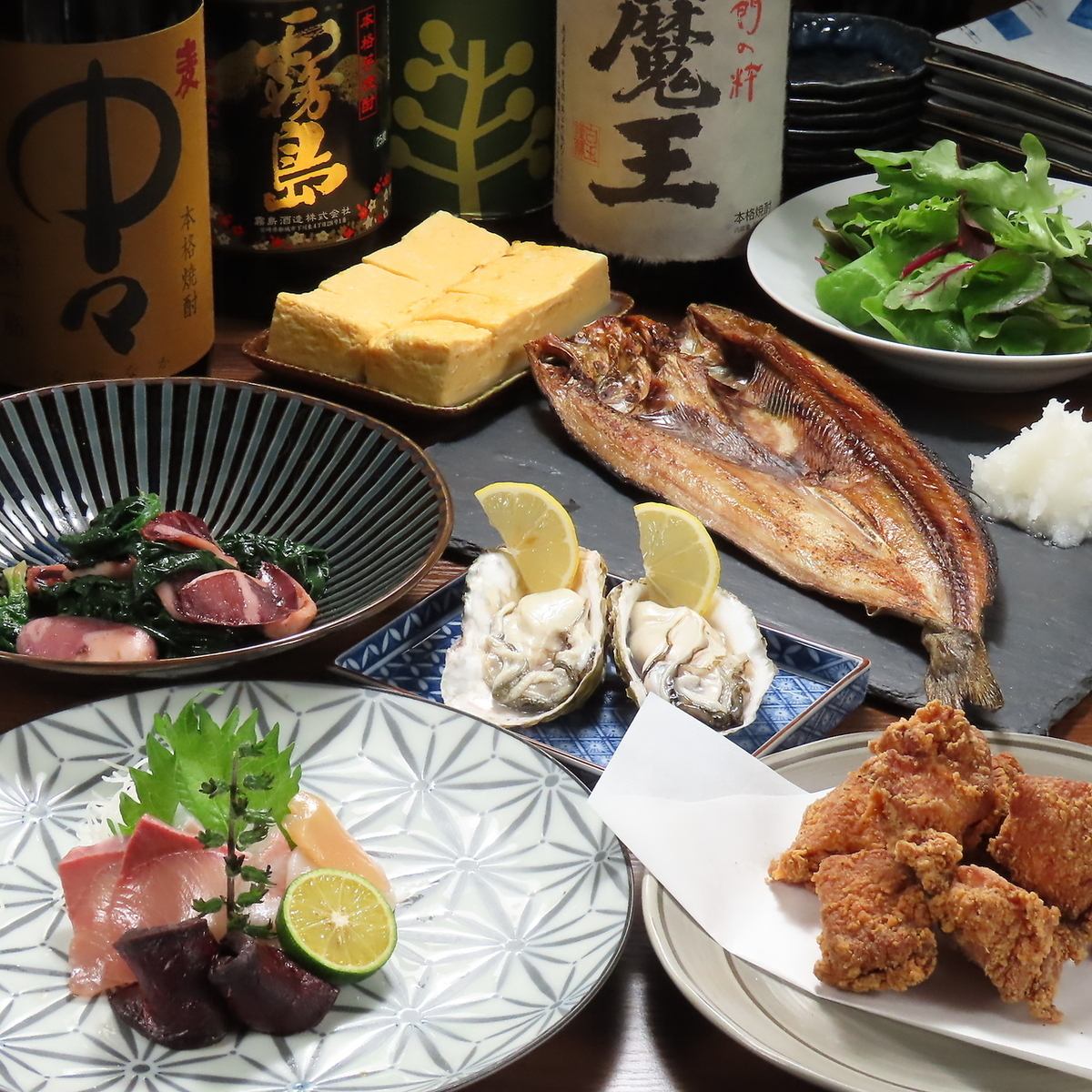 店主こだわりの季節の食材を使用した料理の数々とお酒をご堪能ください・・！！