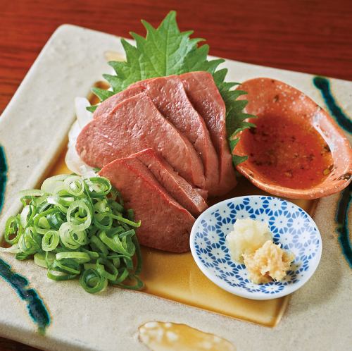 【低温調理！】黒毛和牛レバー刺