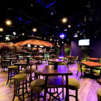 【会場名】エオルゼアカフェ【説明】5Fでレストランとして営業している店舗を貸切でご案内。カジュアルなお集まりにオススメ。ご予約は40名～。【着席最大】70名【立食最大】150名