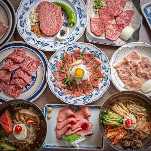 牝(メス)の黒毛和牛◆産地、ブランドにこだわらず生で状態のよいものを厳選しております。