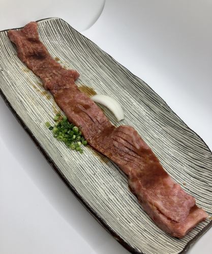 上骨付カルビ