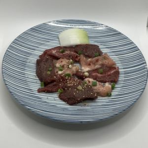 ホルモン盛合せ