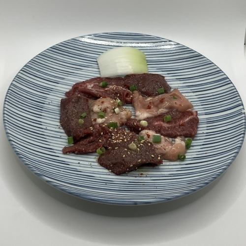 ホルモン盛合せ