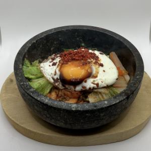 石焼ピビンバ(辛口、甘口)