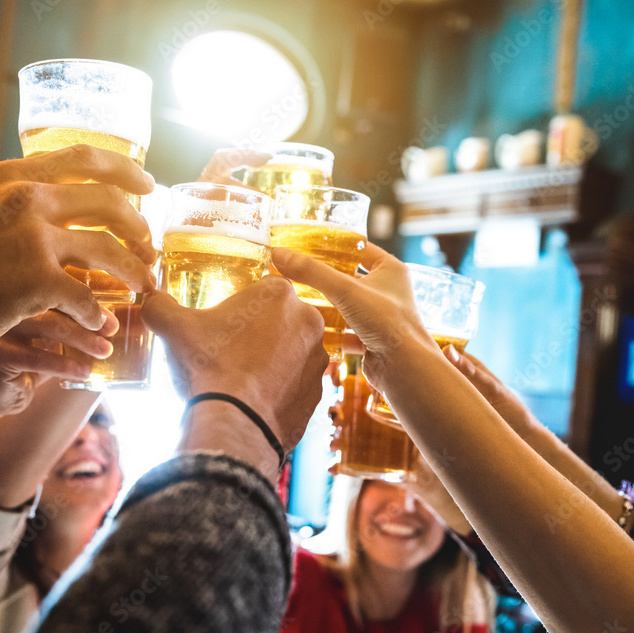 コスパ最強！串カツと共にお酒をお楽しみください！