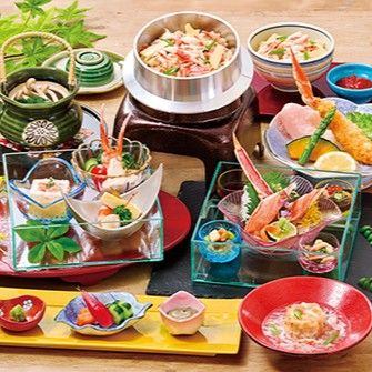 ずわい釜めしとクリスタル重 花彩御膳 ～はないろごぜん～