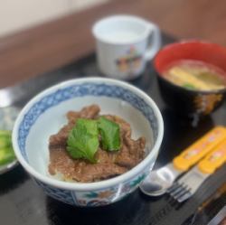 竹中肉店特製 黒毛和牛牛丼お子様定食