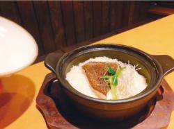 Clay pot sea bream rice