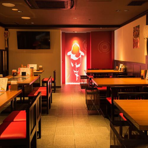 広々とした店内です◎