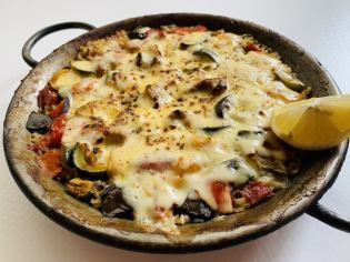 이베리코 돼지고기의 볶은 치즈 빠에야 M 사이즈 (2 ~ 3 명용)