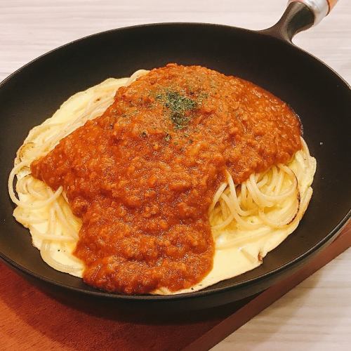 Iron plate meat sauce spaghetti