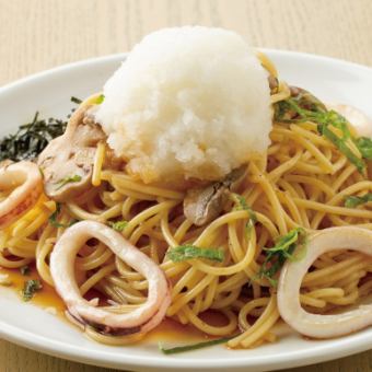 Japanese-style spaghetti with squid and grated daikon radish