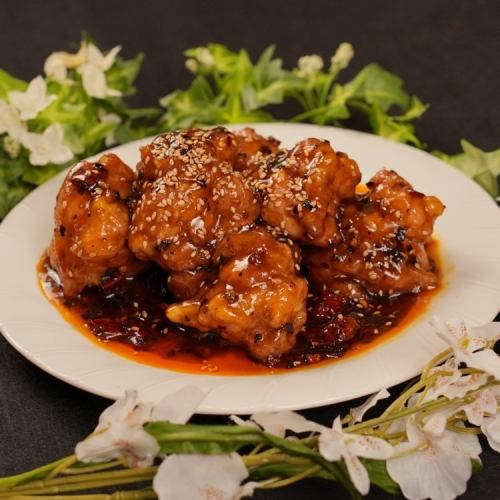 鶏肉の唐揚げ