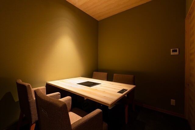 本格お鮨をカジュアルに”『博多流れ鮨 海進丸』