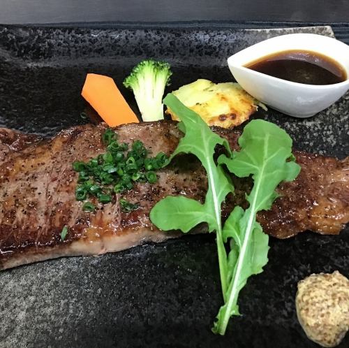 国産牛リブロースステーキ