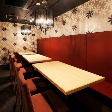 Private room for 10 to 14 people.Digging seats that can be relaxed and relaxed are very popular ★ Reserve early! ♪ Use early for dates and entertaining, recommended for group farewell parties, alumni associations, and secondary meetings ◎ Free coupons for secretaries continue to be popular In!