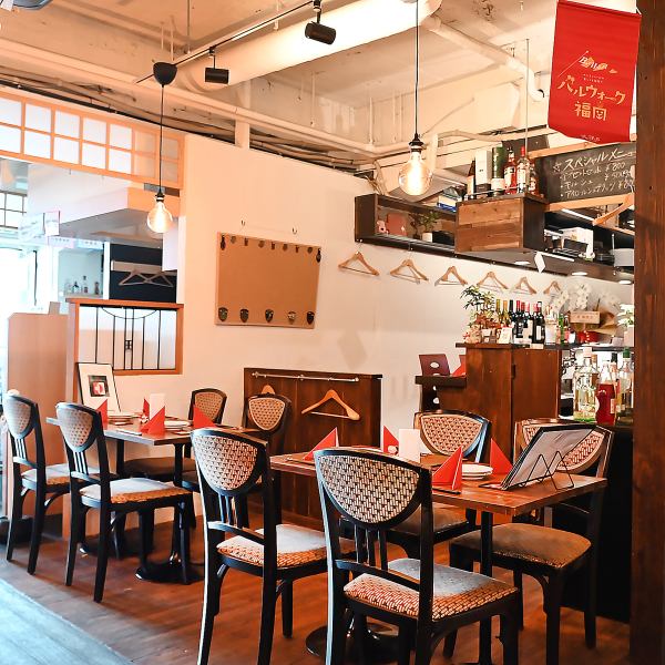 [A relaxing space for adults] The stylish interior makes you feel like you have visited a restaurant in Europe or Switzerland.It's perfect for a date or girls' night out, as well as an after-party or a meal with friends.Our friendly owner is looking forward to your visit!