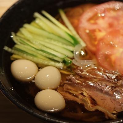秘製醬油牛肉冷麵