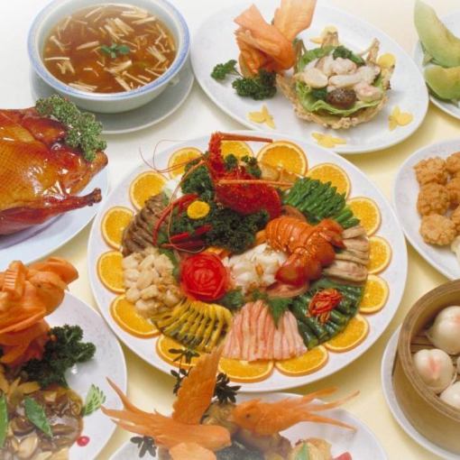 豪華中式套餐!!從鯛魚到北京烤鴨再到甜點☆包含無限暢飲在內的全部10道菜6,500日元♪
