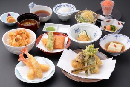 ランチ 名代天富良 「桂」