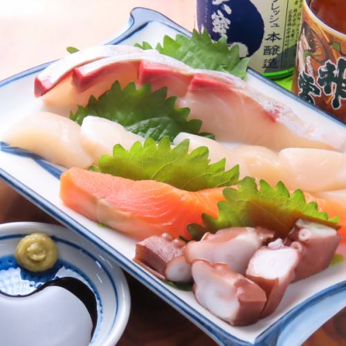 Assorted sashimi of fresh Setouchi fish