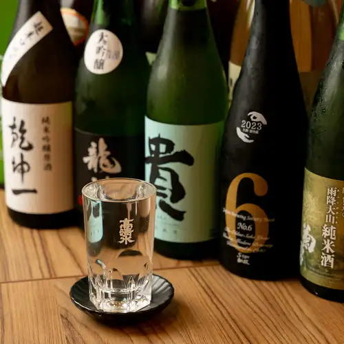 地酒からサワーまで!串に合う豊富なお酒のラインナップ♪