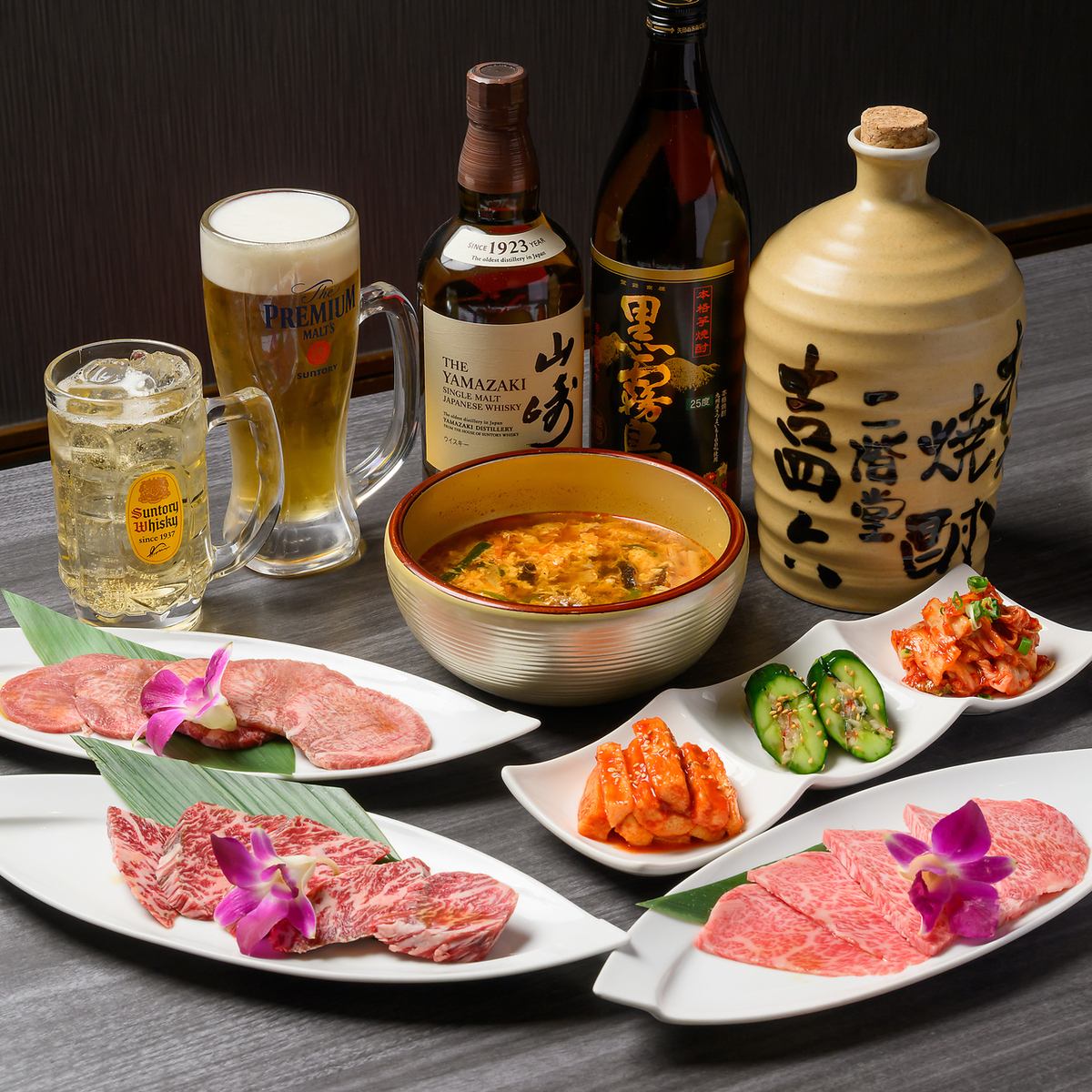 中央前橋駅から徒歩5分。厳選された和牛を翌朝まで楽しめる焼肉店。宴会にも最適◎