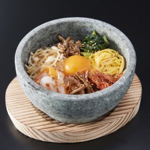 Stone grilled bibimbap with soup