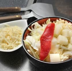 明太子チーズもんじゃ（明太子・チーズ・もち）